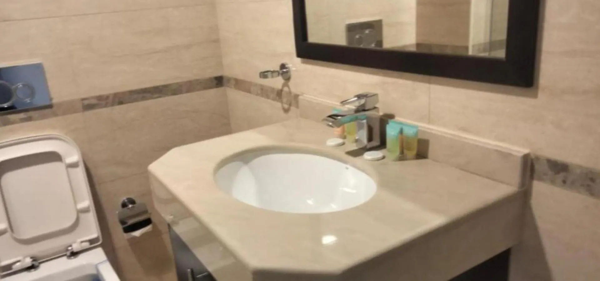 Full Sea View Studio High Floor Ras al-Khaimah